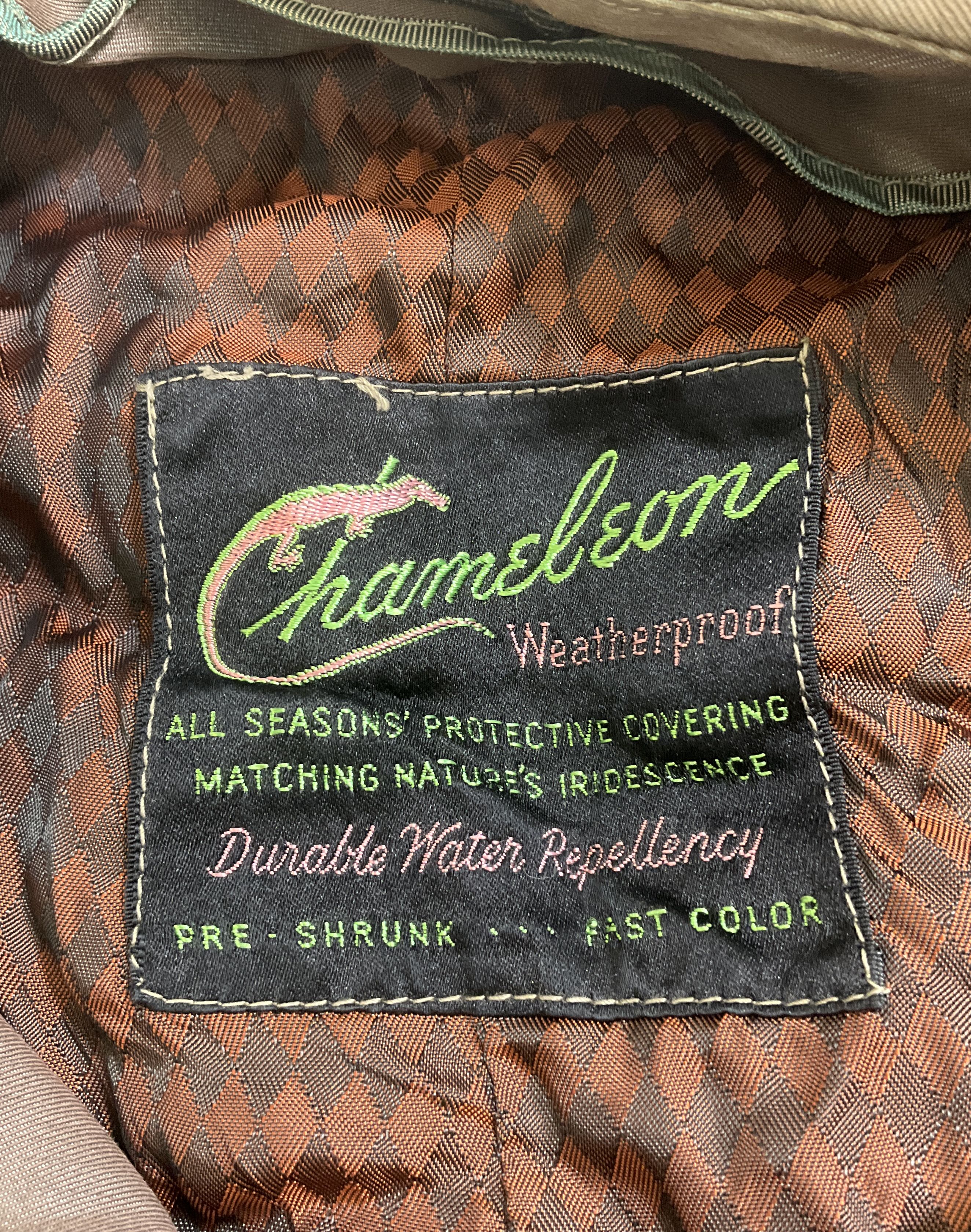 Vintage 60s Chameleon Royal Wales Boston Iridescent Trench Coat Men's L 41