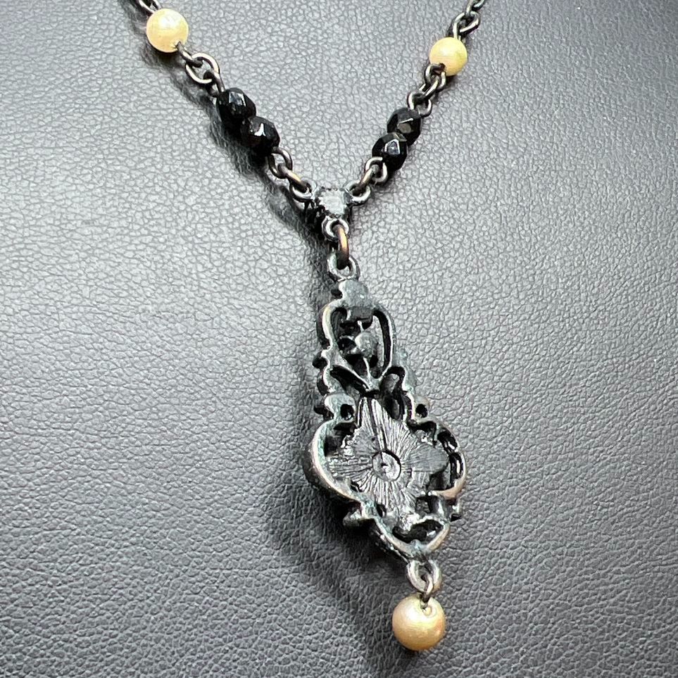 Ben-Amun Black Faux Pearl Vintage Style Necklace