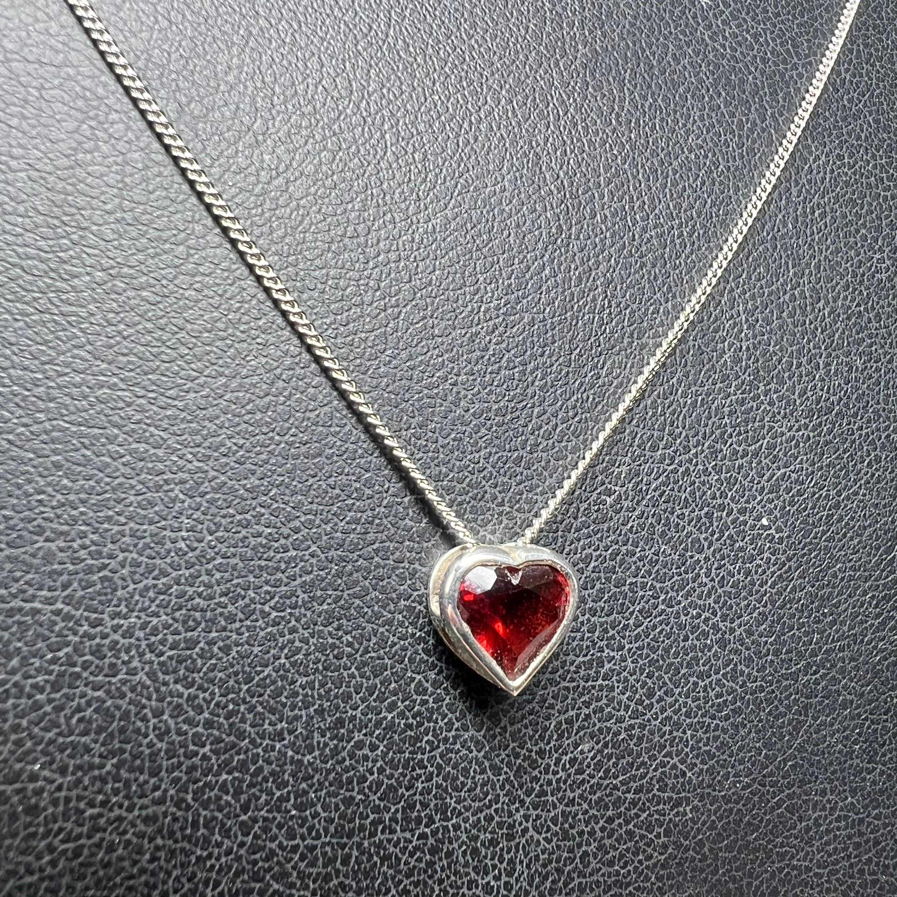 925 Sterling Silver Mini Red Heart Pendant Necklace