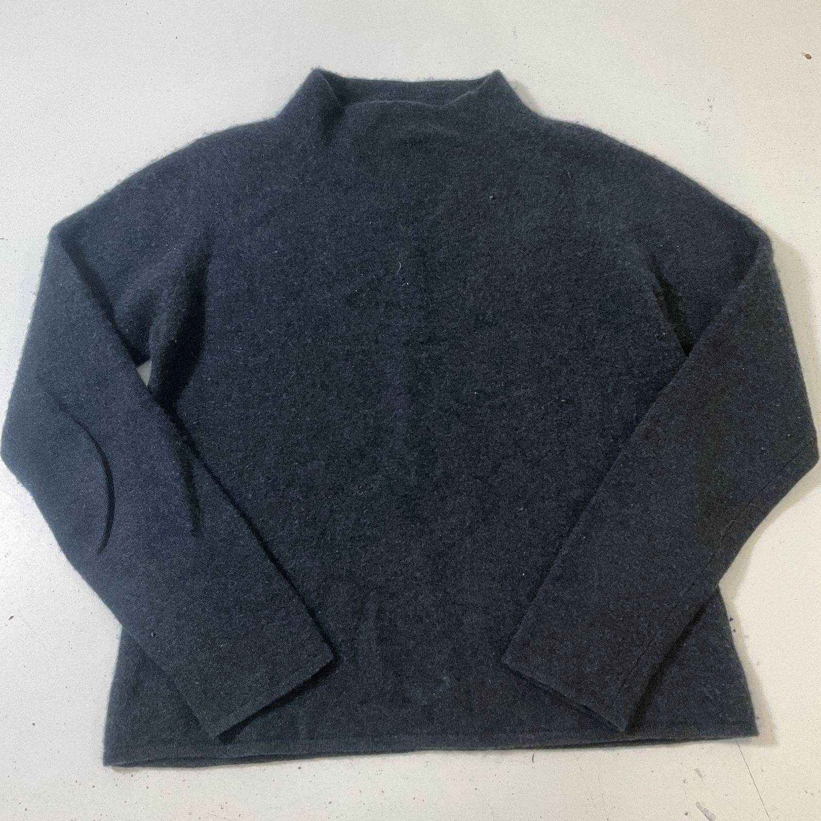 Christopher Fischer Women's Gray 100% Cashmere Mock Neck Sweater Size Medium