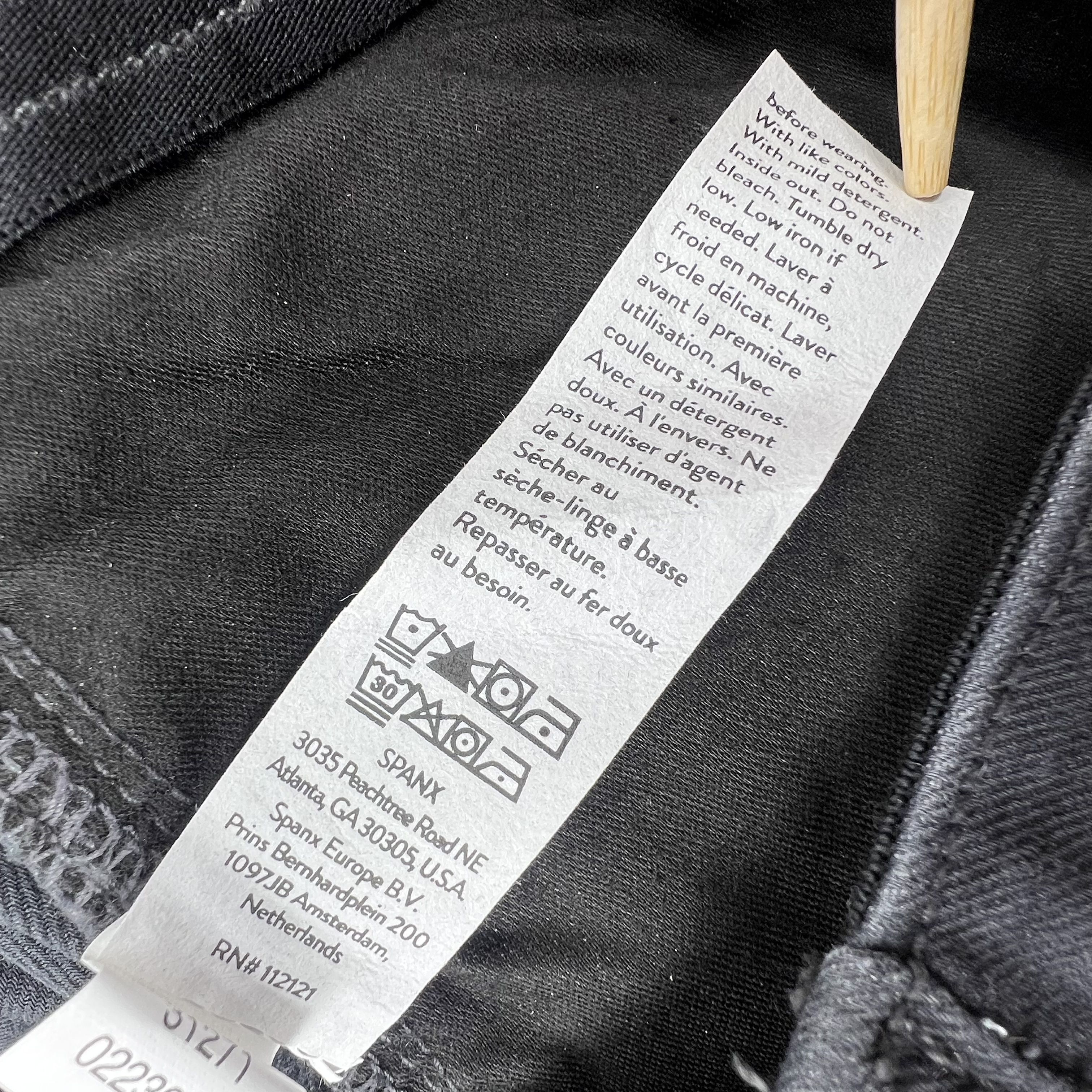 NWT Spanx Stretch Twill Cargo Jogger Washed Black Pant Size Medium