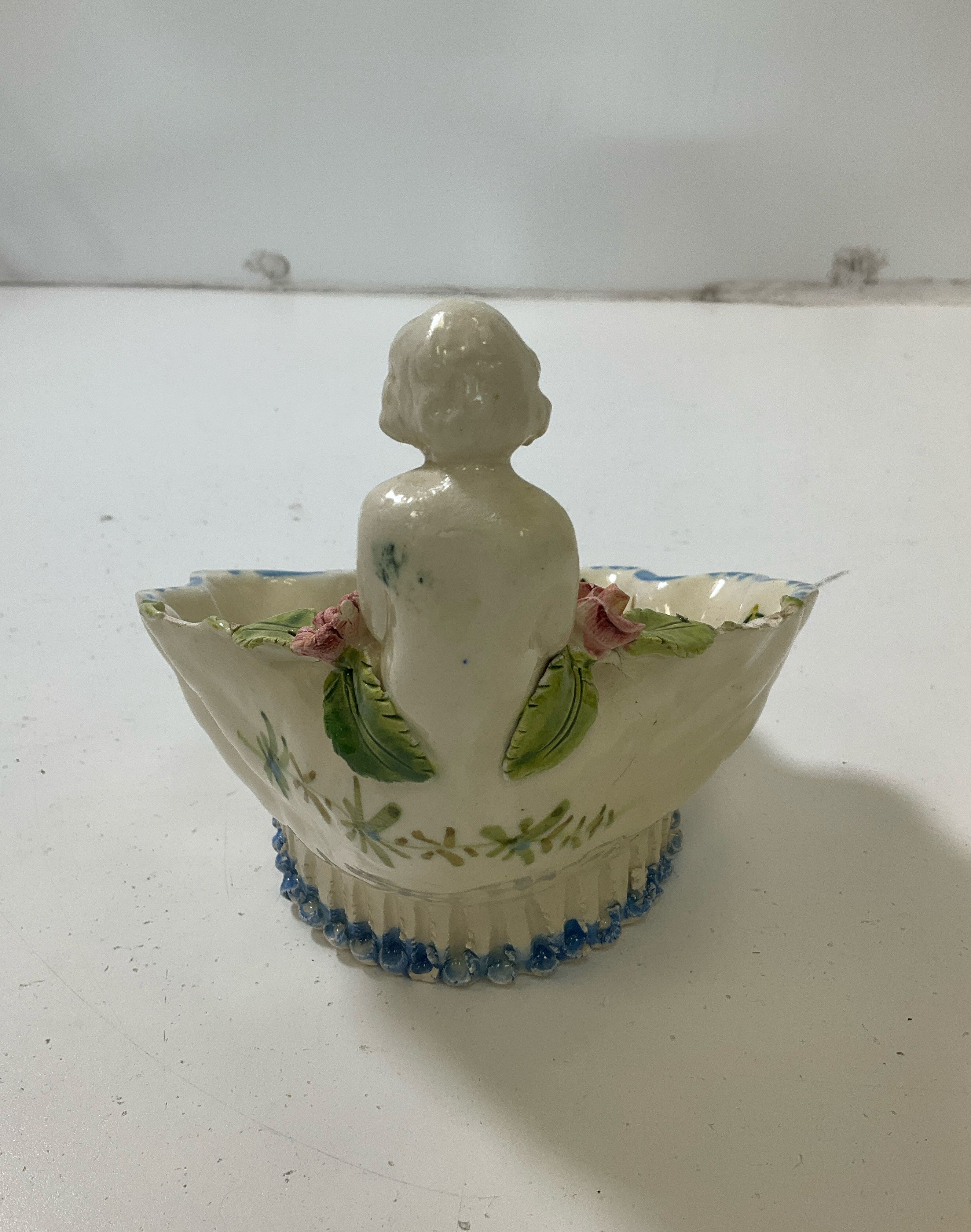 Majolica Capodimonte Style Nove Rose Cherub Dish Italian Renaissance Revival Vtg