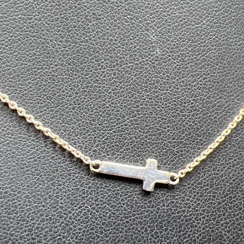 Silpada 925 Sterling Silver Cross Necklace 2.1g