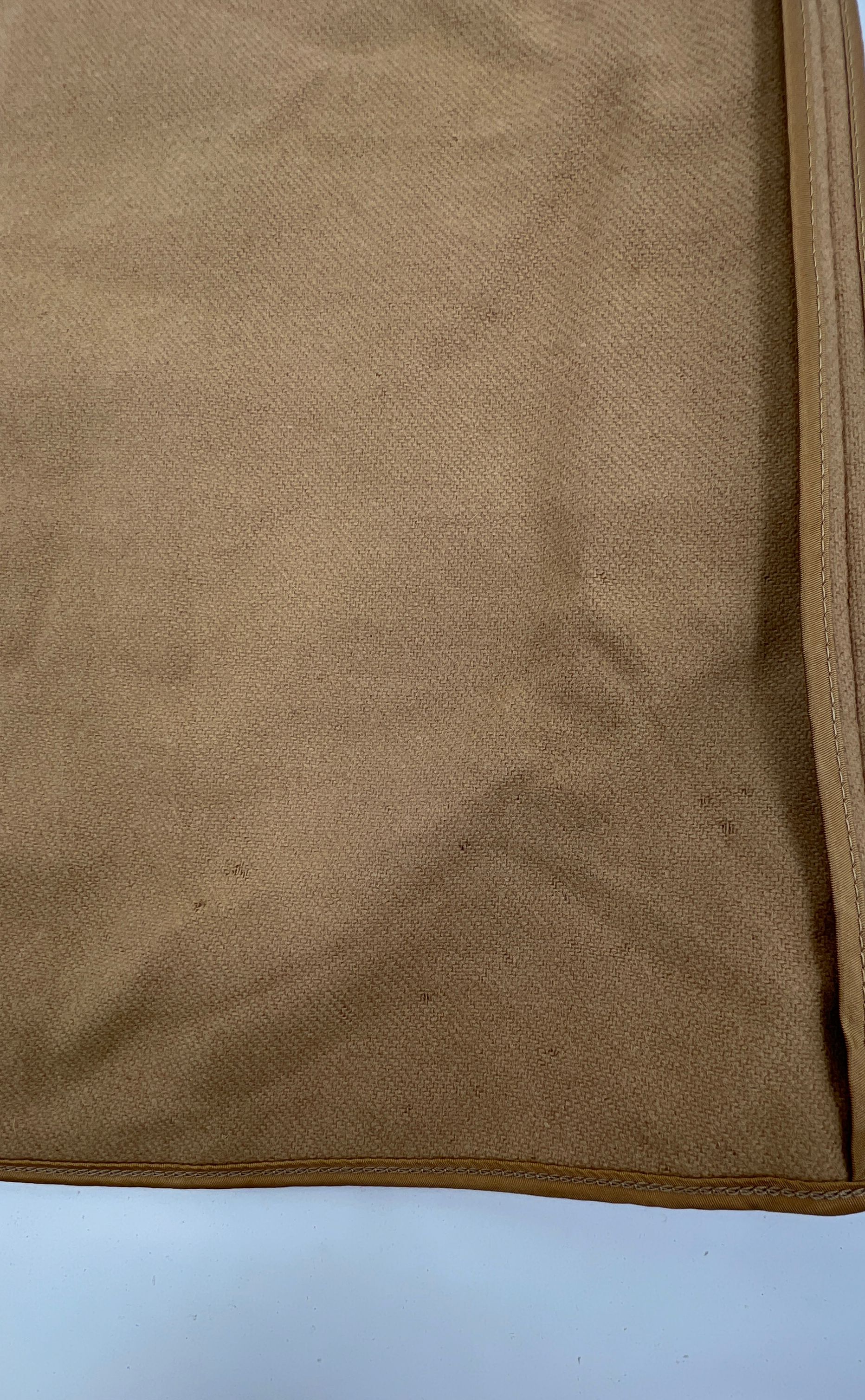 Vintage Men's Burberry Tan 100% Wool Coat Liner with Button Holes - No Size