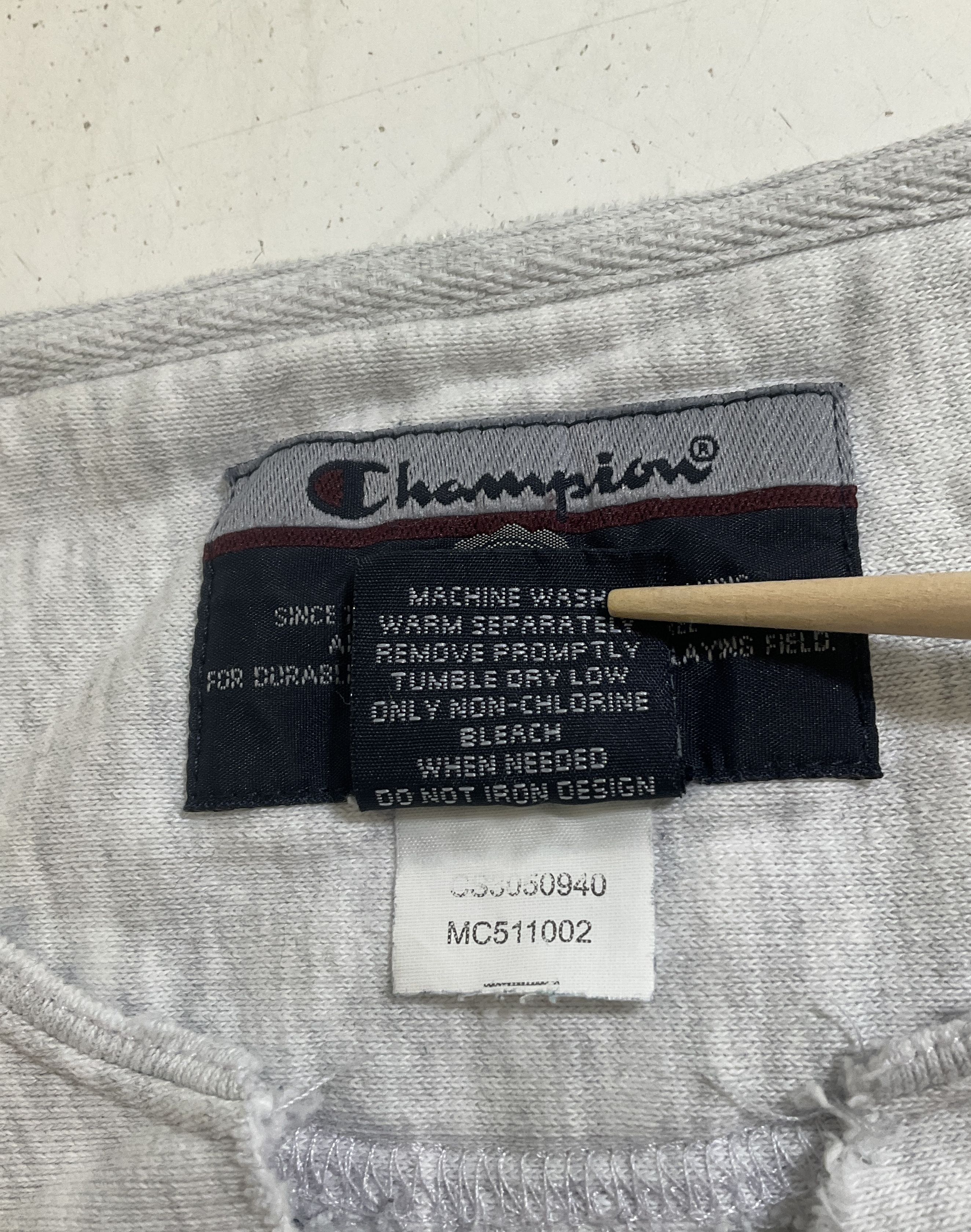 Vintage Y2K Champion NW Missouri State Bearcats Crewneck Sweatshirt Mens L Gray