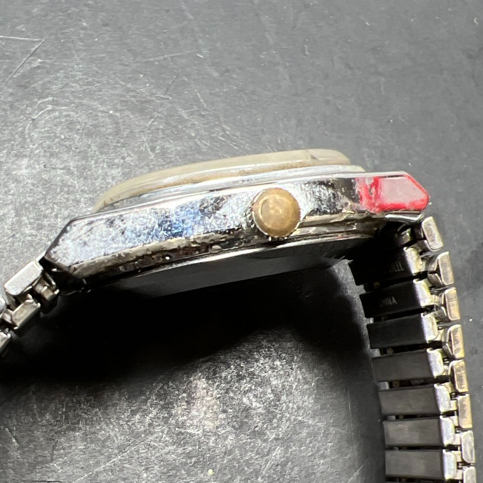 Timex Automatic 1983 E Line Watch Ticking *Cracked Scuffed Crystal