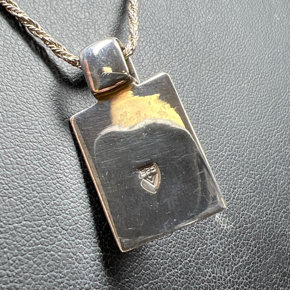 Silpada Sterling Silver Black Stone Pendant on Sterling Chain