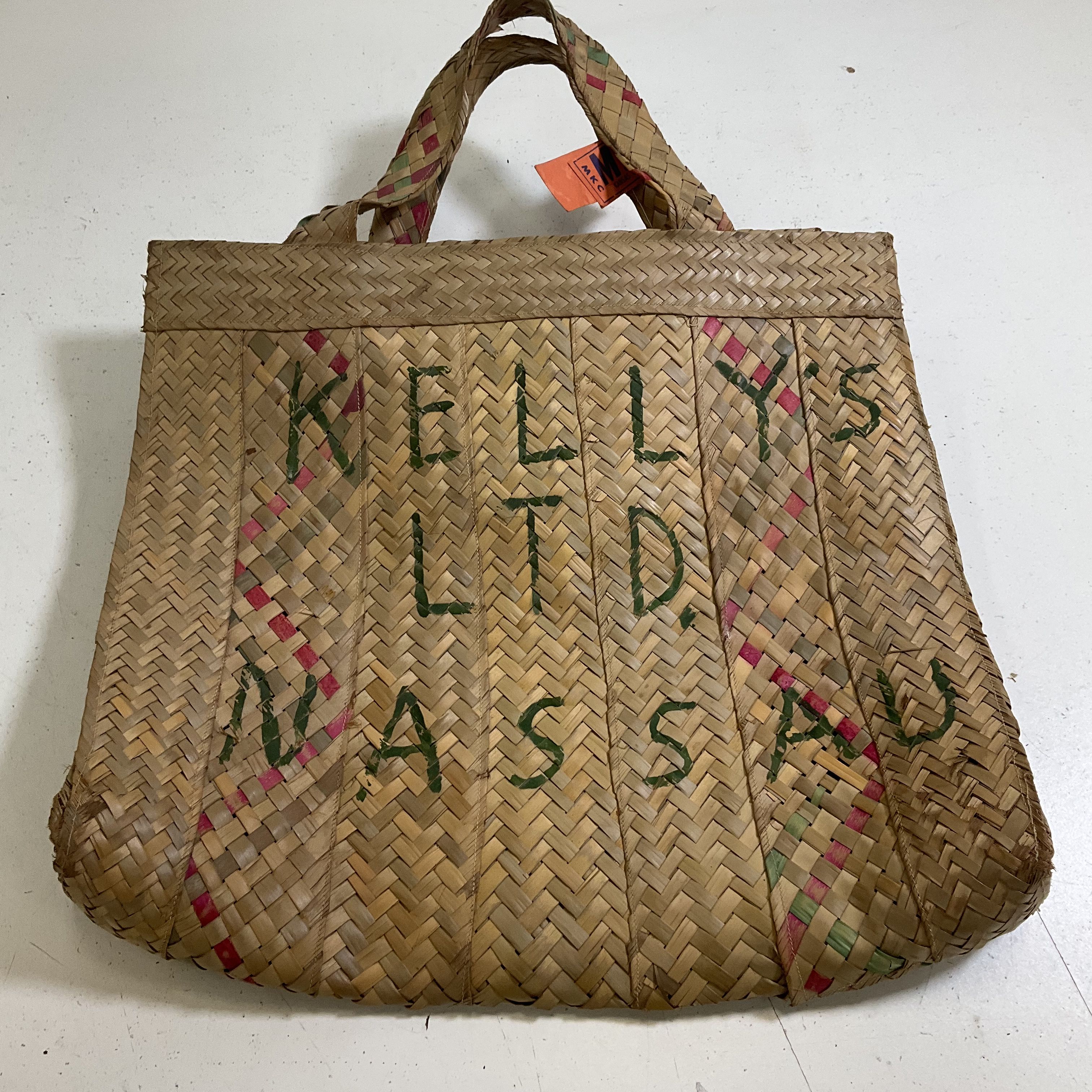 Vintage 70s Woven Straw Souvenir Tote Bag KE ALII NASSAU TWA Flight Tag