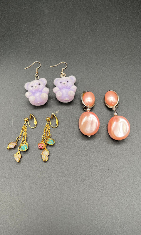 Vintage & Modern Pastel Kawaii Costume Jewelry Lot of 18 Necklace Bracelet