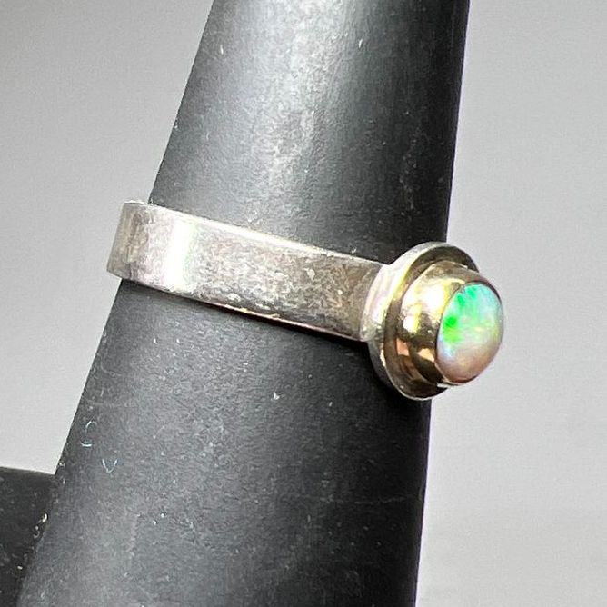 Sterling Silver & 14K Accent Round Opal Ring Size 6 2.69g