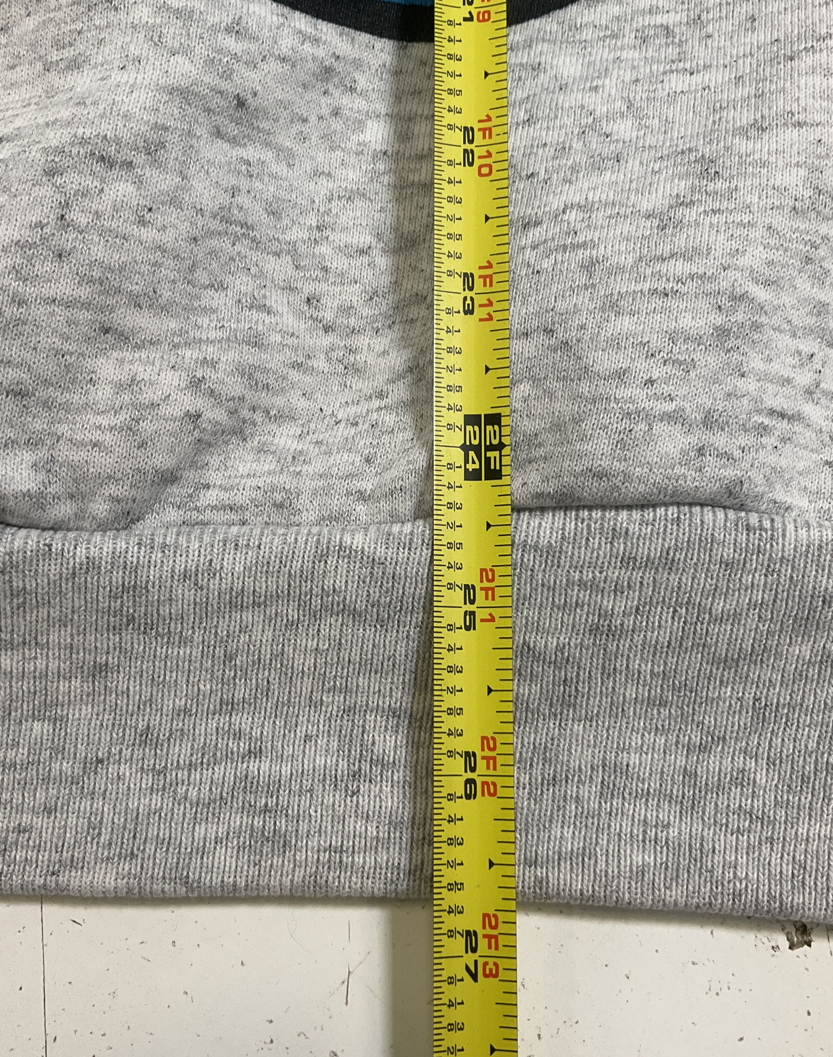 Vintage 90s Disney Wear Gray Donald Duck Graphic Crewneck Sweatshirt Men's L