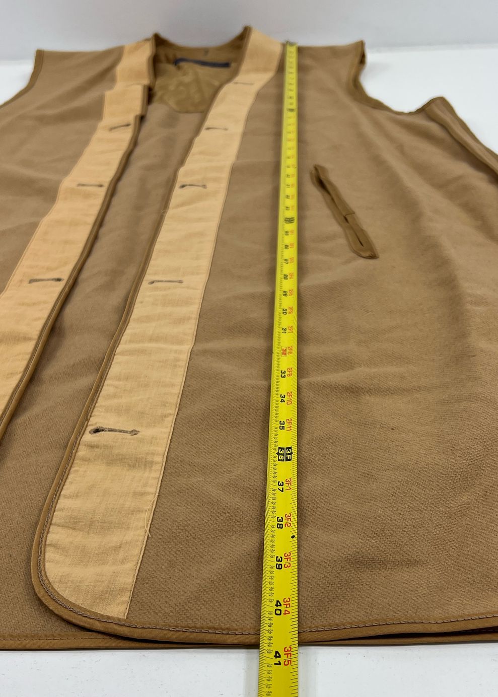 Vintage Men's Burberry Tan 100% Wool Coat Liner with Button Holes - No Size