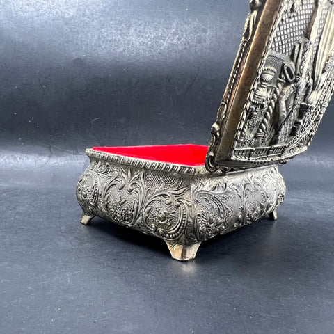 Vintage Silver Tone Courting Couple Repousse Jewelry Box Casket Red Velvet Japan