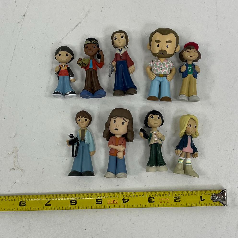 Funko Stranger Things Mystery Minis Lot of 9 Figures Eleven Hopper Dustin 2017