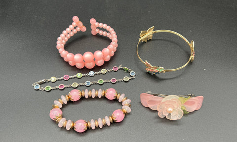 Vintage & Modern Pastel Kawaii Costume Jewelry Lot of 18 Necklace Bracelet