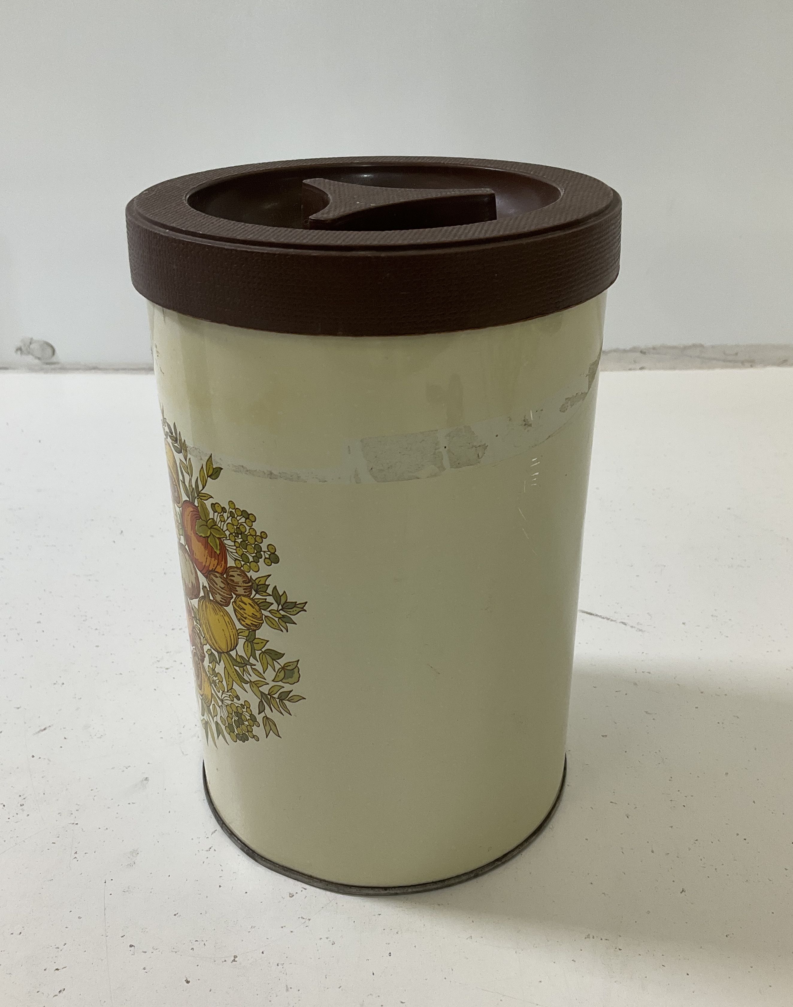 3 Vintage 1970s Ballonoff Veggie Spice O' Life Tin Metal Canister Set & Lids