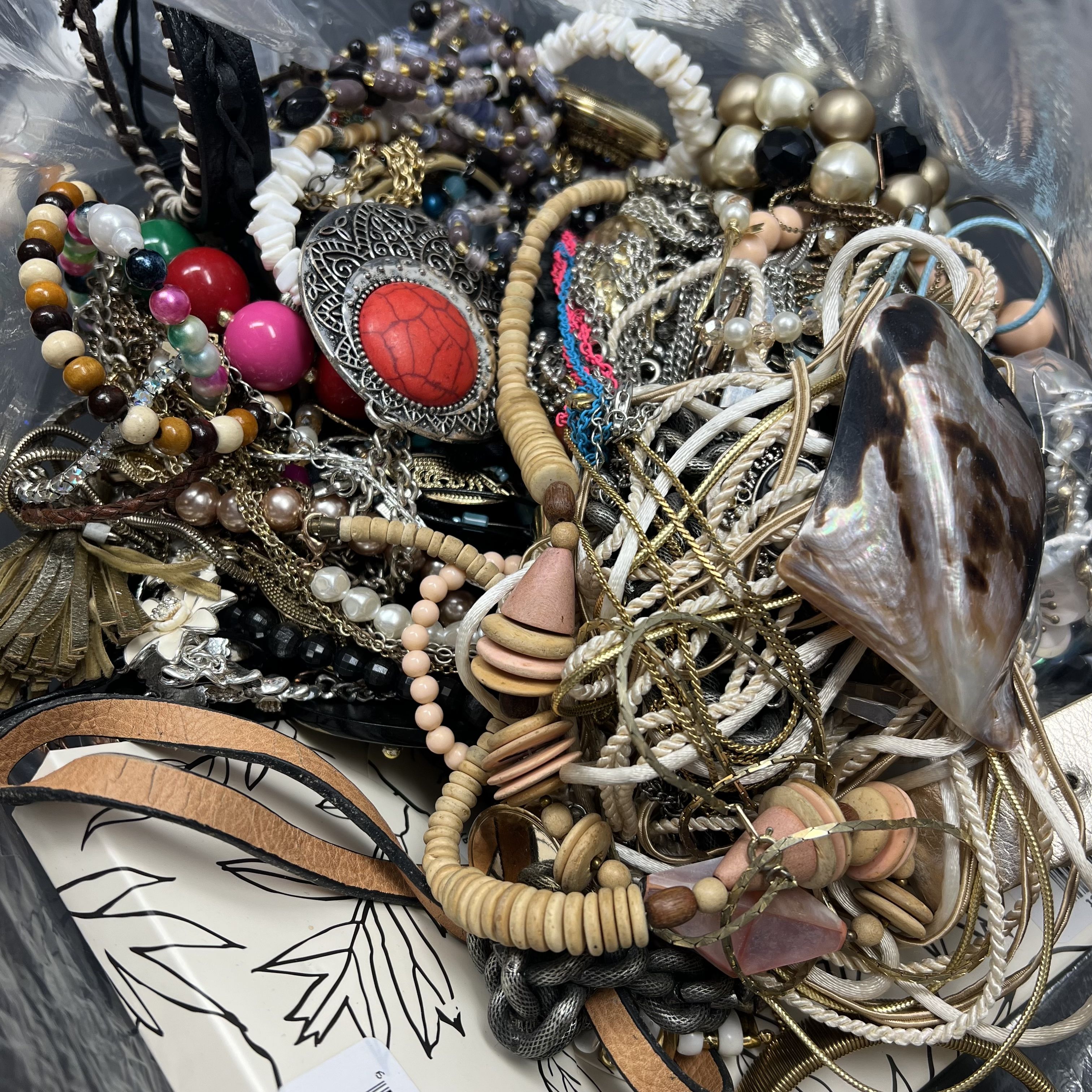 5LB Wearable Costume Jewelry Mixed Items Bag
