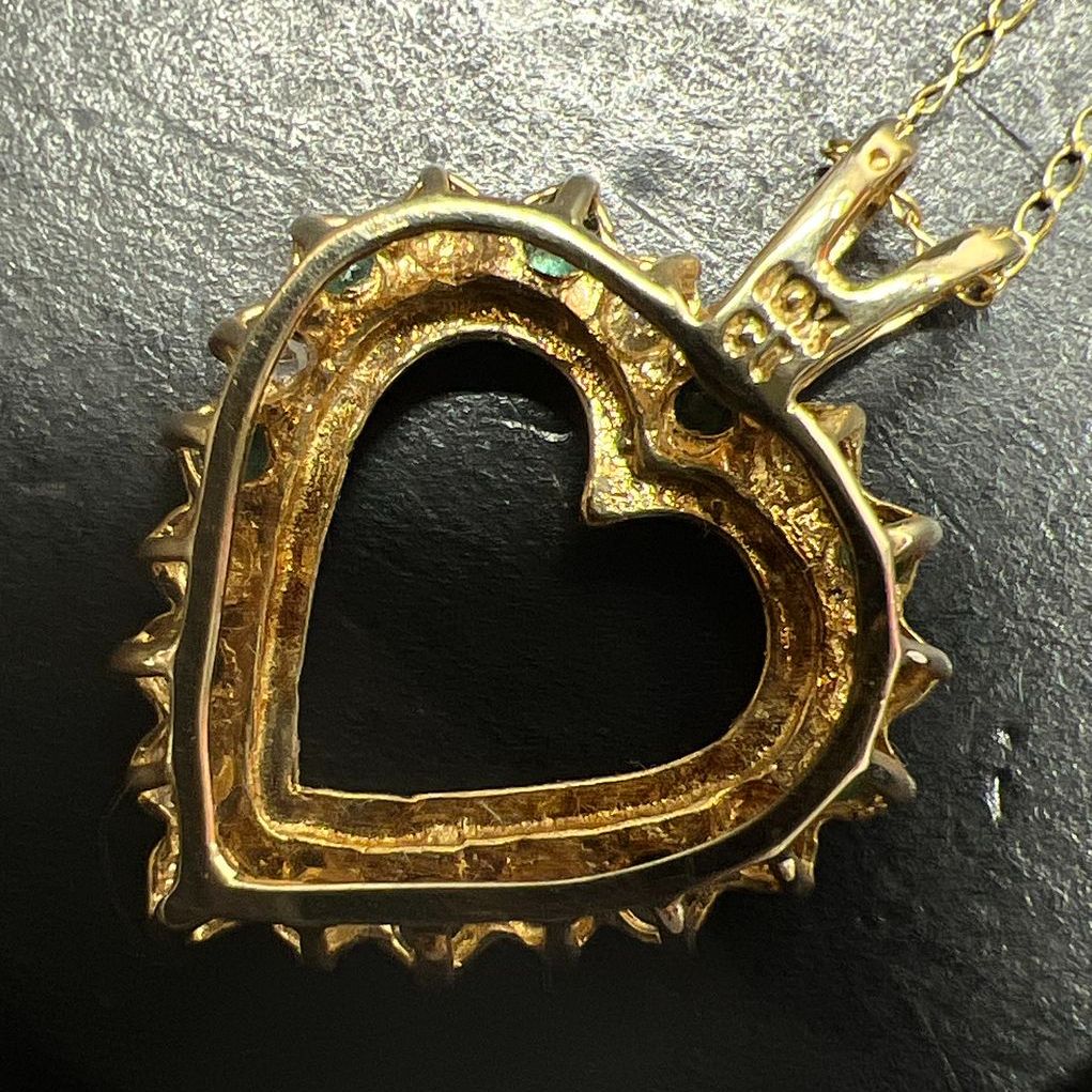 10K Yellow Gold Emerald & Diamond Heart Pendant Necklace 2.6g