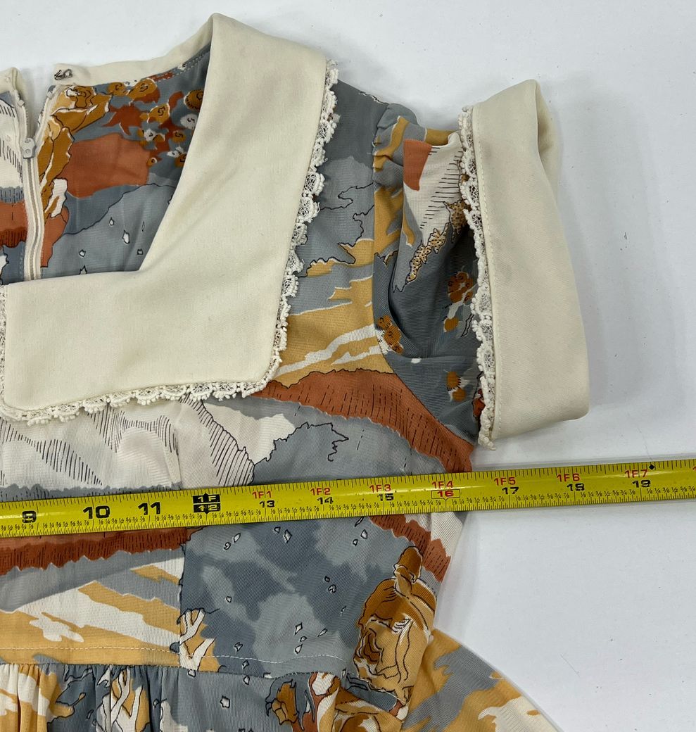 VTG Junior's Handmade Abstract Floral Short Sleeve Tie Waist Dress - Size Small?