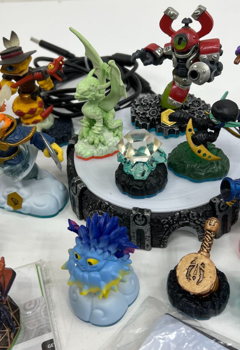 Skylanders Portal & Figurines Toys Lot Swap Force Spyro Giants UNTESTED