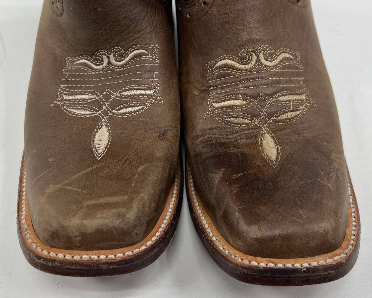 Verthali Women's Brown Floral Embroidered Faux Leather Cowboy Boots Size 9.5