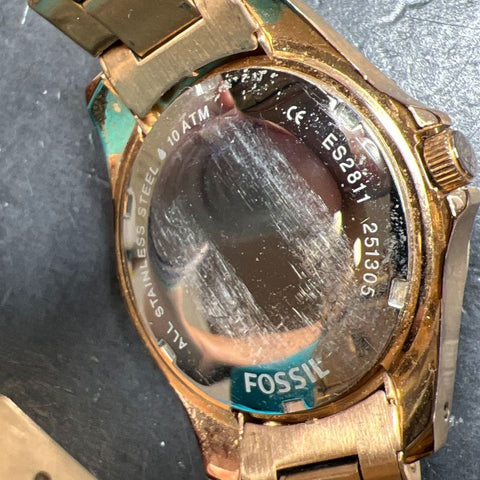 Fossil ES2811 Date Analog Wristwatch New Battery