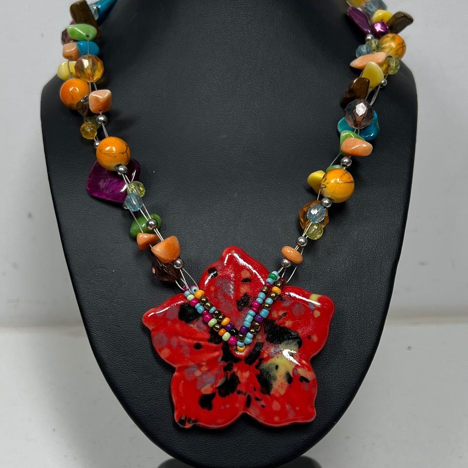 Big Ceramic Flower Pendant Beaded Necklace