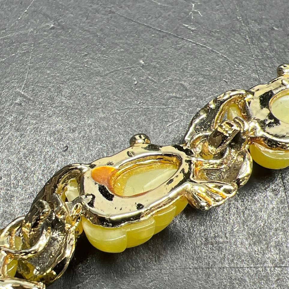 Vintage Yellow & Gold Tone Leafy Bracelet Necklace Set