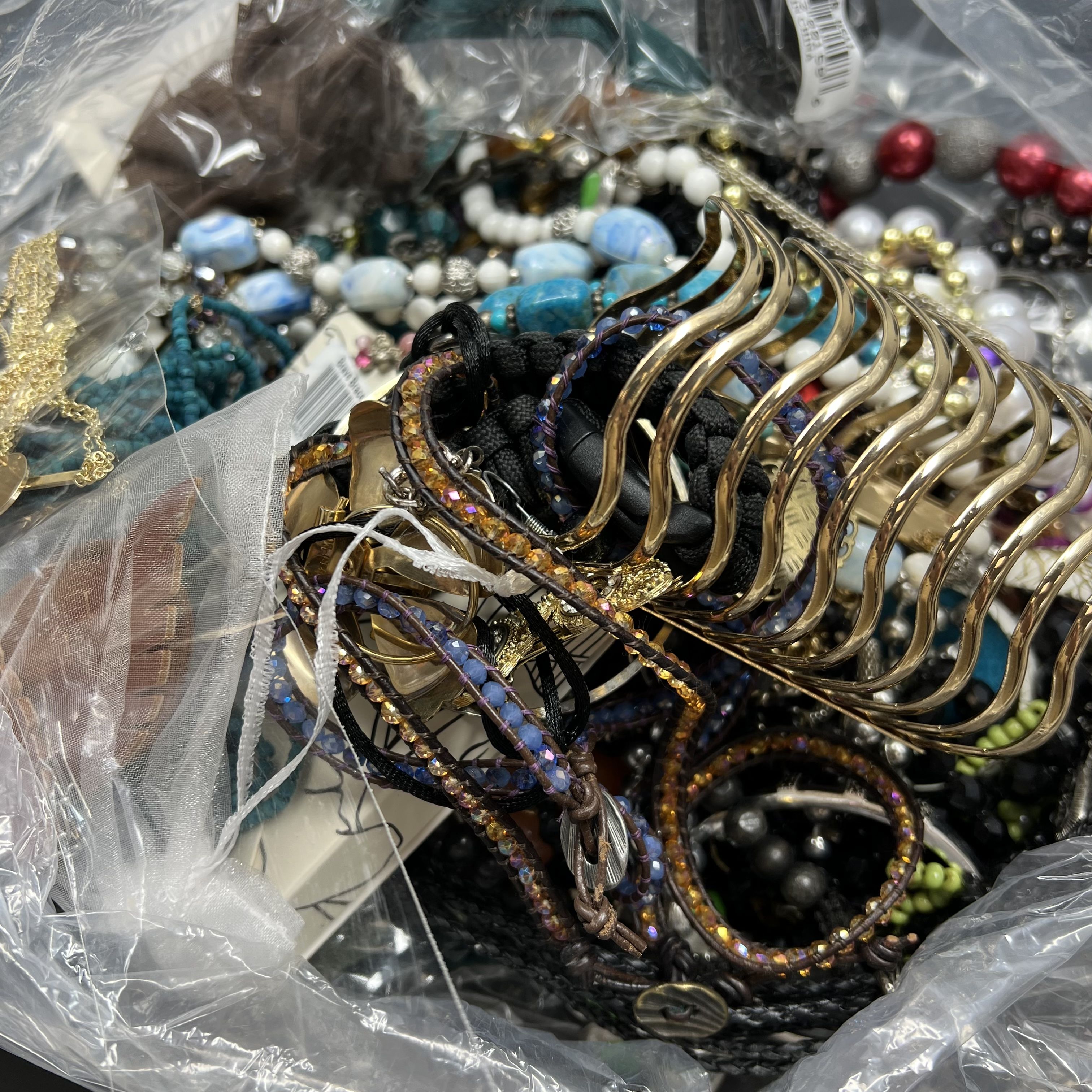 5 LB Wearable Costume Jewelry Mystery Mixed Items Bag