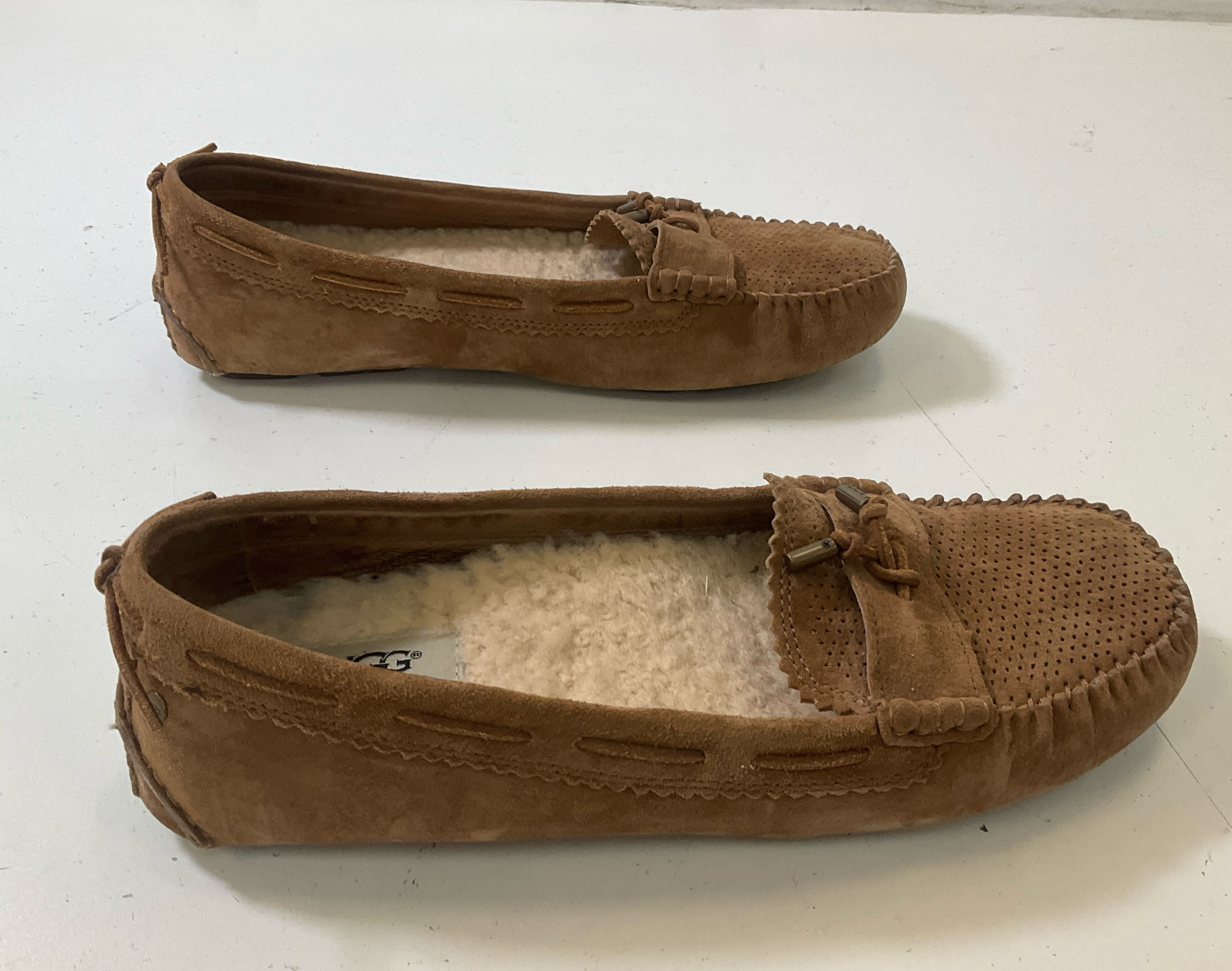 UGG Australia Brown Suede Roni Moccasin Loafer w Sherpa Inserts Women's Sz 10