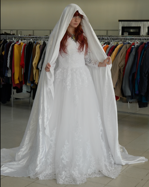 Thrift or Treat: How to Create Spooktacular Halloween Costumes at Thrift World 🎃🧛‍♀️🧙‍♂️👻