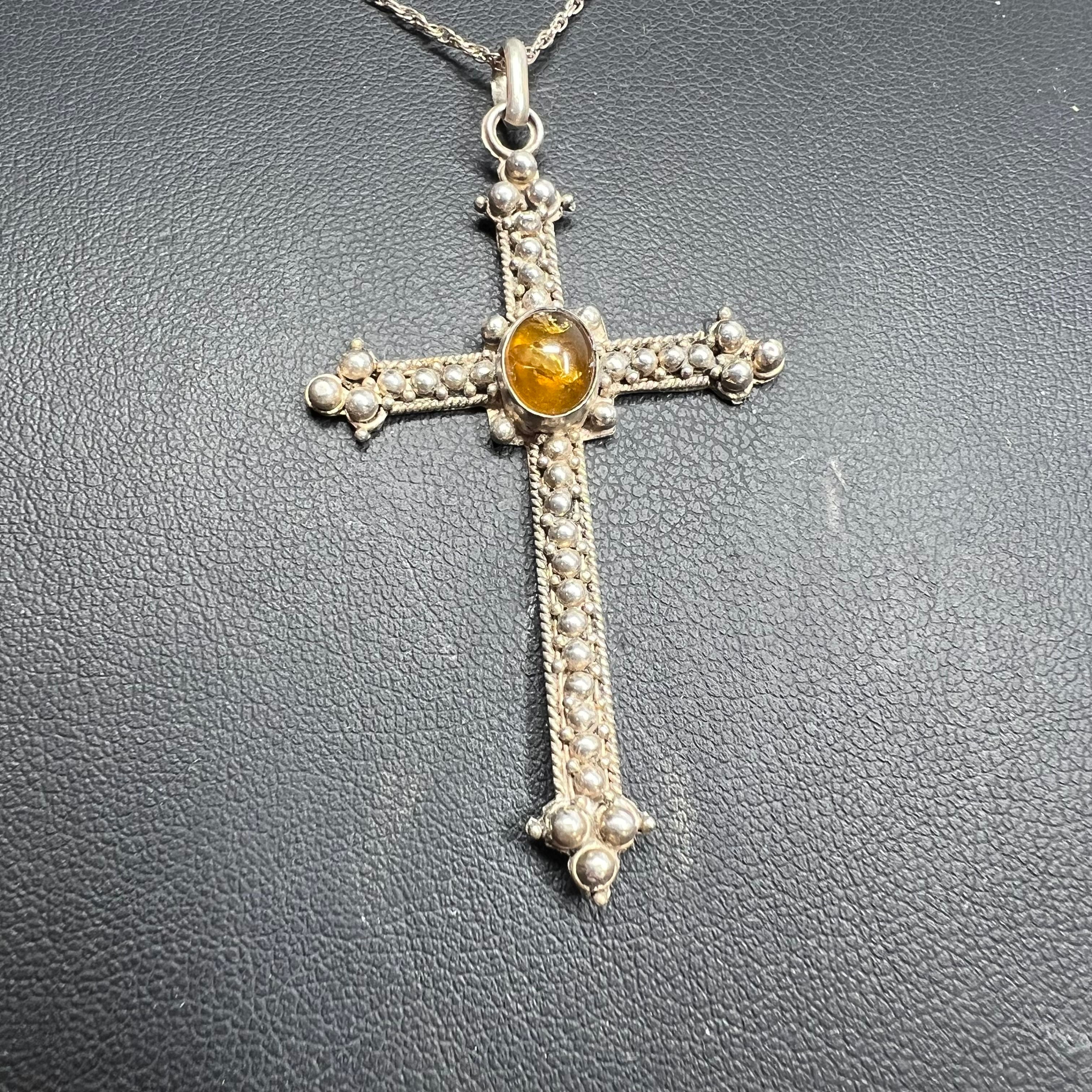 925 Sterling Silver Cross Pendant W Gemstone On Cable Chain Necklace