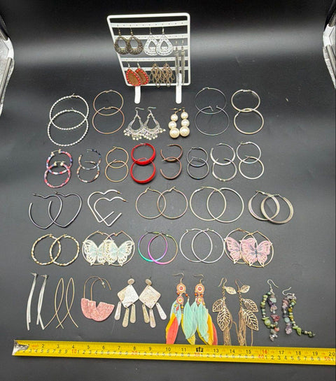Mixed Fashion Earring Lot 1 lb Costume Jewelry Hoops Dangles Boho Styles