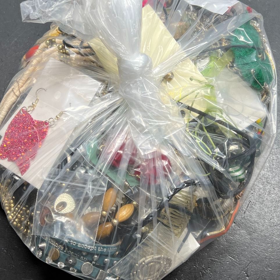 5 Lbs Costume Jewelry Grab Bag