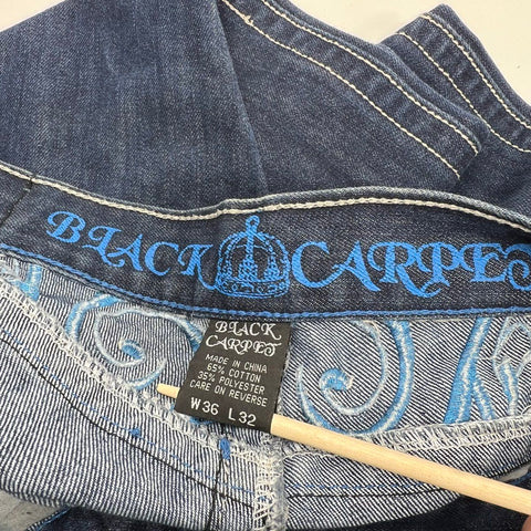 Vintage Y2K Black Carpet Blue Embroidered Crest Straight Leg Jeans Men's 36x32