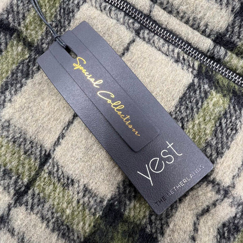 Yest NWT Khaki Green Reversible Faux Fur Animal Print Plaid Vest Women's Size 8