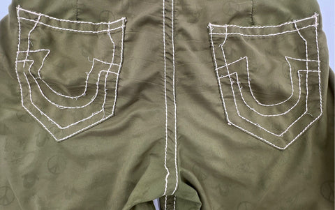 True Religion Men's Section Surf Olive Green Peace Sign Board Shorts Size 34