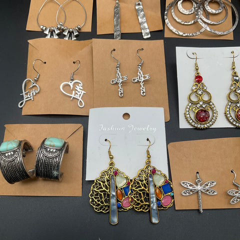 Fashion & Boho Costume Jewelry Lot 21 Pairs Earrings Silver Gold Tone Spiritual