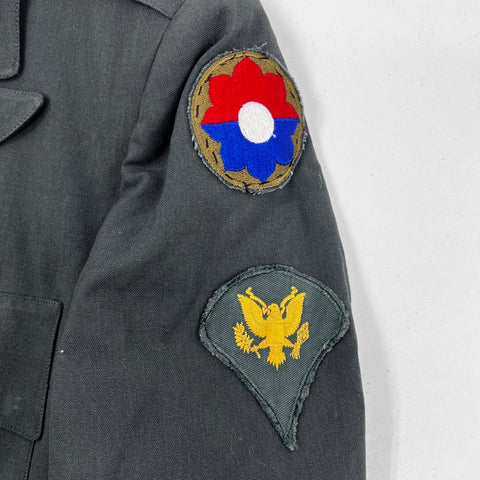 Vintage U.S. Army Service Uniform Jacket 7th Infantry Division Patches Sz 37L