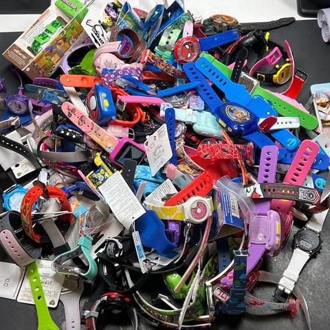 Children's Assorted Styles & Colors Digital & Analog Kids Watch Lot