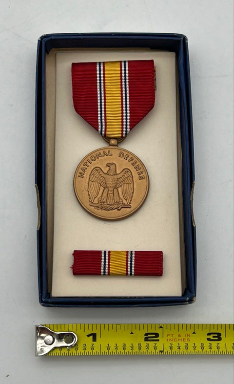 National Defense Service Medal Set Vietnam Era 1967 With Box Ribbon US Military