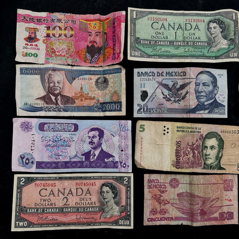 Foreign Currency Lot Paper Banknotes 11 Pieces Canada Mexico Russia Mixed