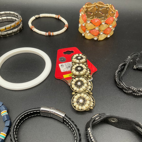 Mixed Fashion Jewelry Lot of 19 Bracelets Bangles Cuffs Beaded Leather Style