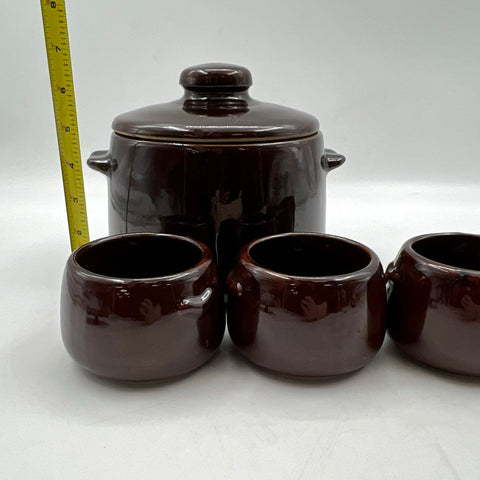 West Bend Brown Glazed Ceramic Bean Pot Set with 4 Bowls 6 Piece Vintage