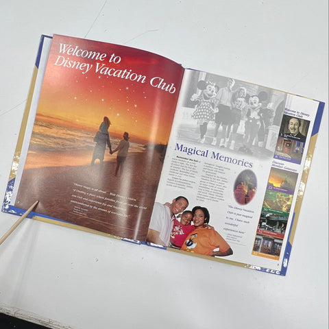 2000 Disney Vacation Club Welcome Kit Folder VHS Lot Park Maps Ephemera DVC