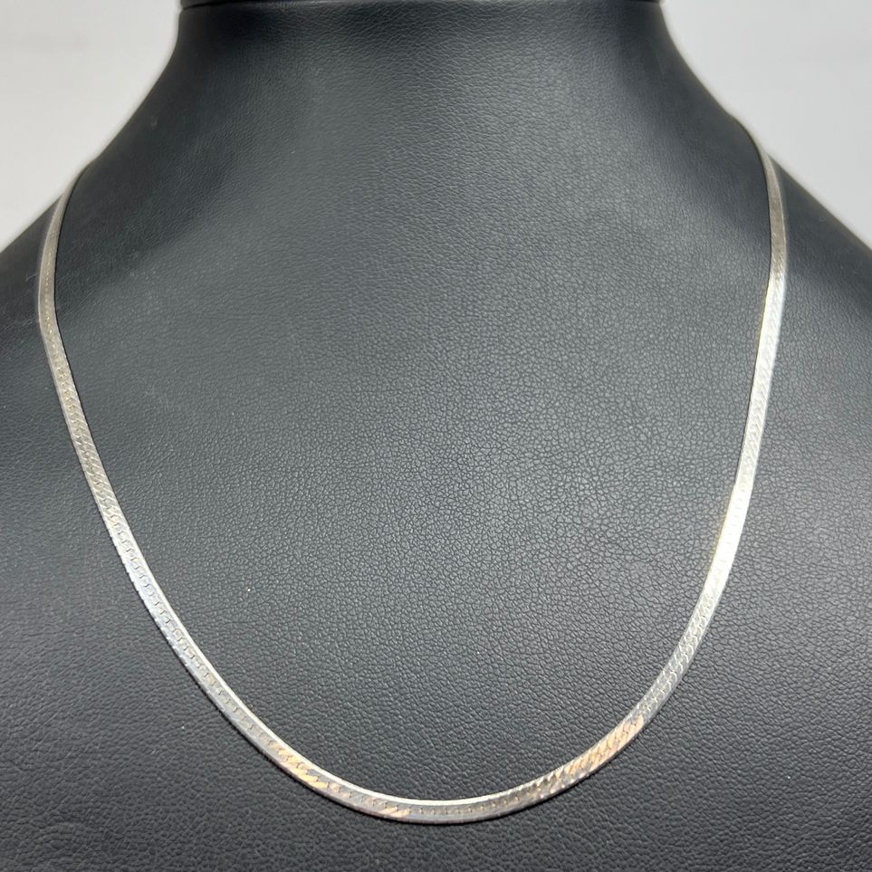 925 Sterling Silver Herringbone Chain Necklace 4.48g