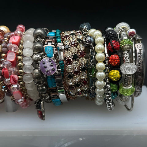 Mixed Fashion Costume Jewelry Lot 30+ Pcs Beaded Bangle Wrap Wood Faux Pearl