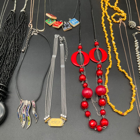 Mixed Jewelry Lot of 15 Necklaces Vintage and Modern Costume Chicos Beaded