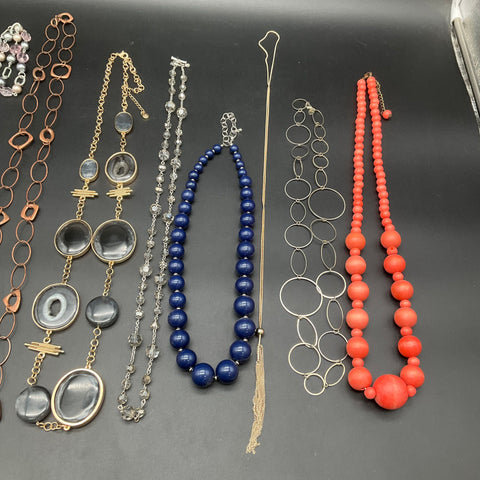 Vintage to Modern Costume Jewelry Necklaces Lot 1.4 Lbs Beaded Gold Silver Tone