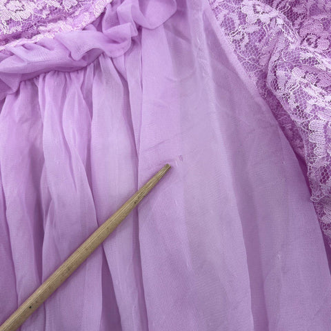Vintage 70s Lavender Lace Nylon Peignoir Robe ILGWU Made in USA Sz M